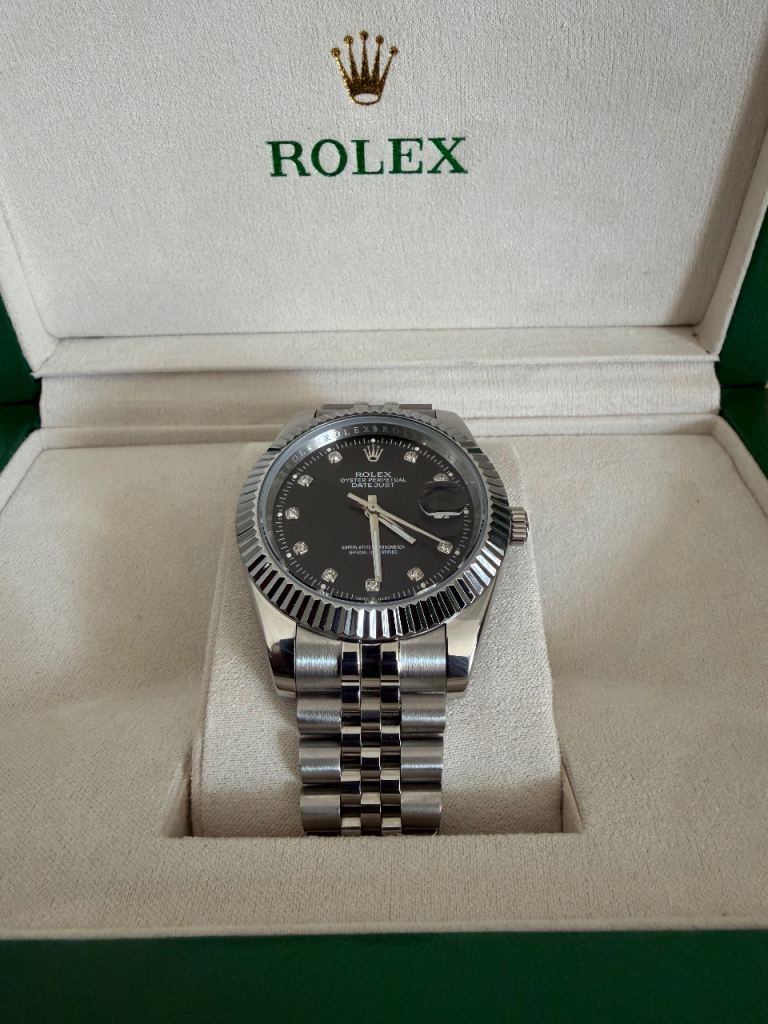 Stunning Rolex Watch – Black Dial, As Good As New