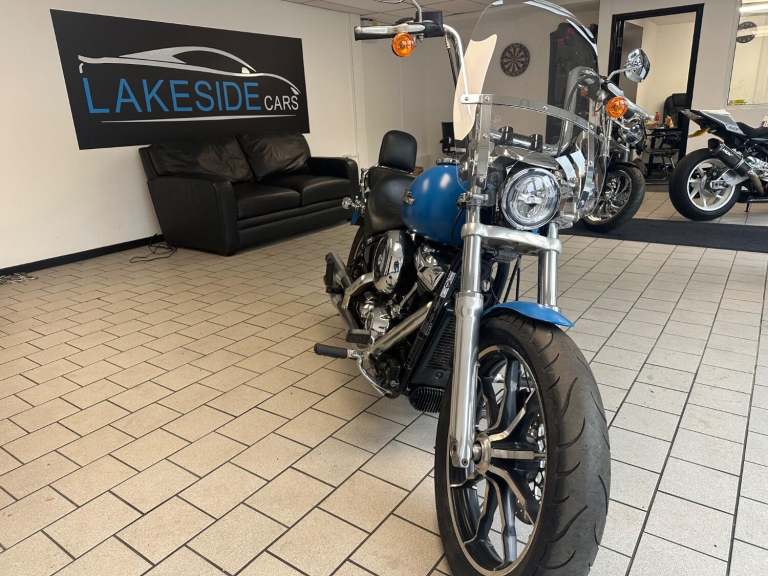 HARLEY-DAVIDSON SOFTAIL FXLR Low Rider Blue Manual Petrol 2018