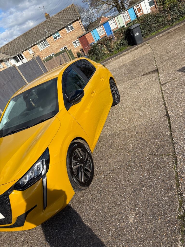 Peugeot 208 automatic 