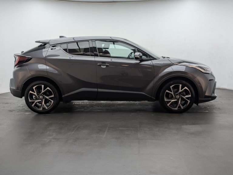 2021 Toyota C-HR 2.0 VVT-h GPF Design SUV 5dr Petrol Hybrid CVT Euro 6 (s/s) (184 ps) - SAT  HATC...