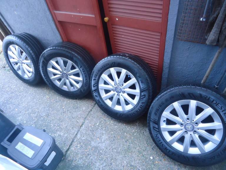 4 x 16 Mercedes Alloy Wheels and CMERCIAL Tyres Will Fit Mercedes VITO/ VIANO PCD 5X112