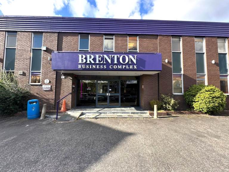 Modern 8–10 Desk Office To Let in Bury – Brenton Business Complex, Bury, BL9