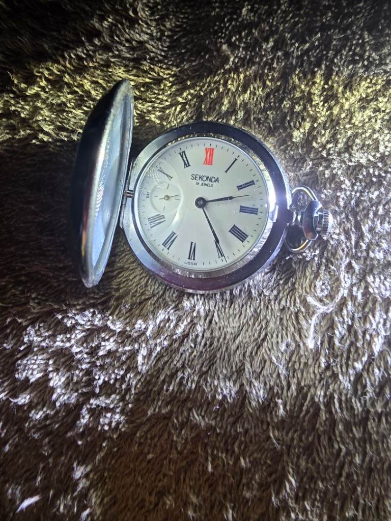 Vintage SEKONDA 18 Jewels USSR Full Hunter Pocket Watch