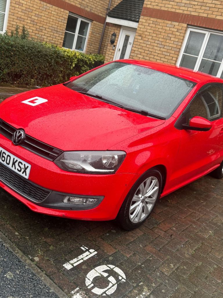 Volkswagen, POLO, Hatchback, 2010, Semi-Auto, 1390 (cc), 3 doors
