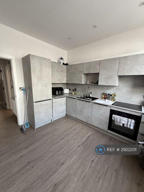 1 bedroom flat in Silvester House, Hull, HU1 (1 bed) (#2922201)