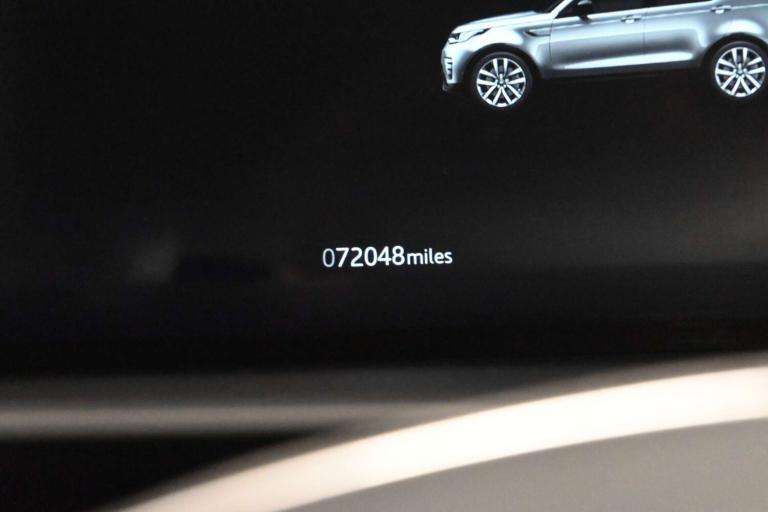2021 Land Rover Discovery 3.0 Discovery R-Dynamic SE D MHEV Auto 4WD 5dr SUV Diesel Automatic