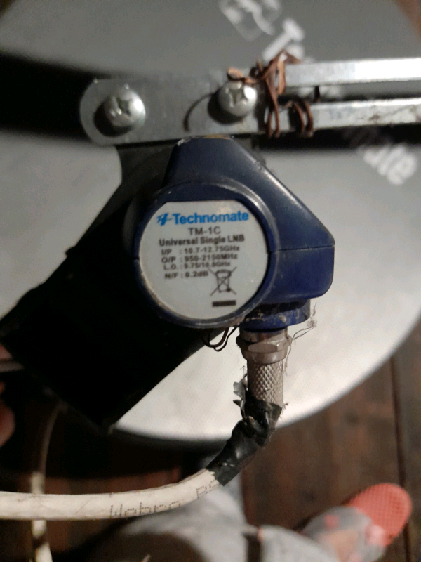 Technomate 87cm dish satelite kit complete