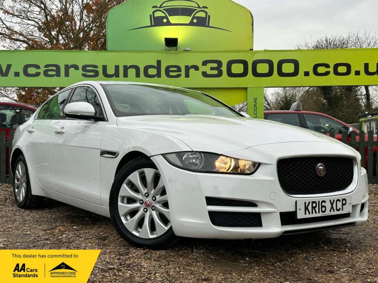 2016 Jaguar XE 2.0 XE SE D 4dr Saloon Diesel Manual