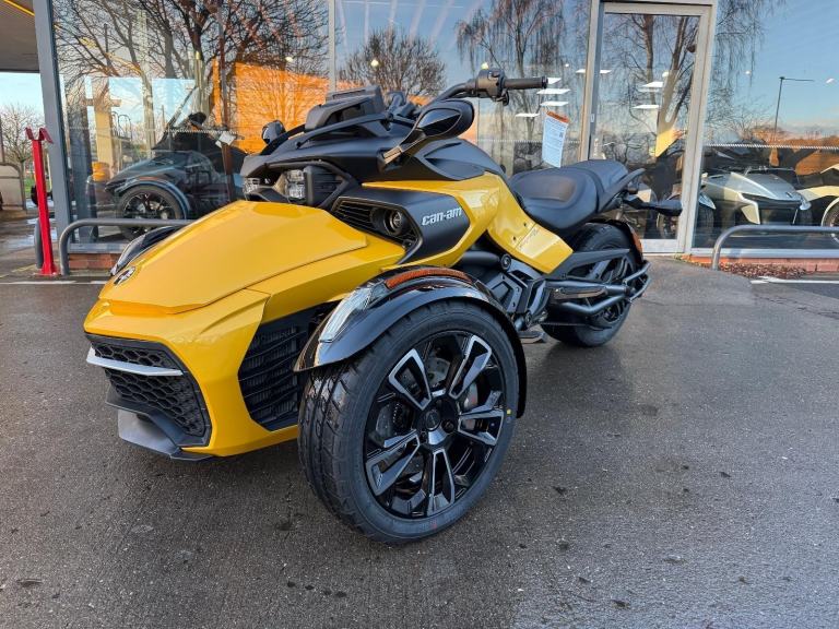 2026 Can-Am Spyder F3S 6 speed semi automatic trike in Circuit yellow
