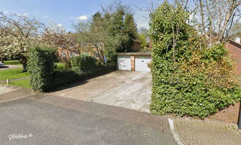 Garage to rent in Stanmore (HA7) | Stashbee