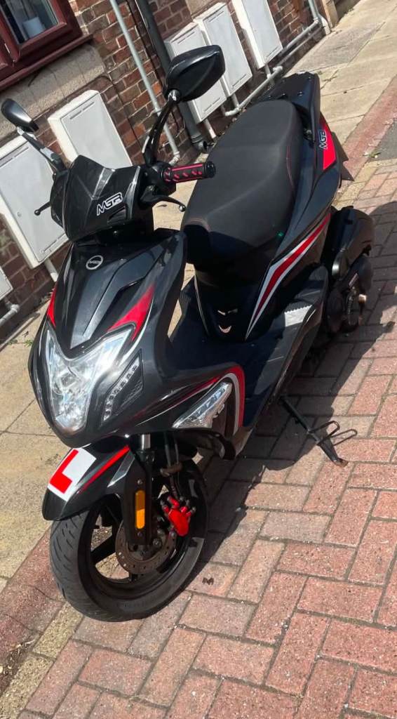 125cc scooter moped