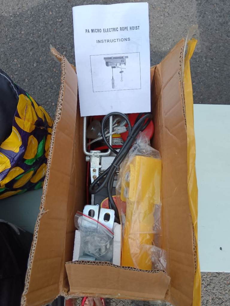 Micro rope hoist  new in box