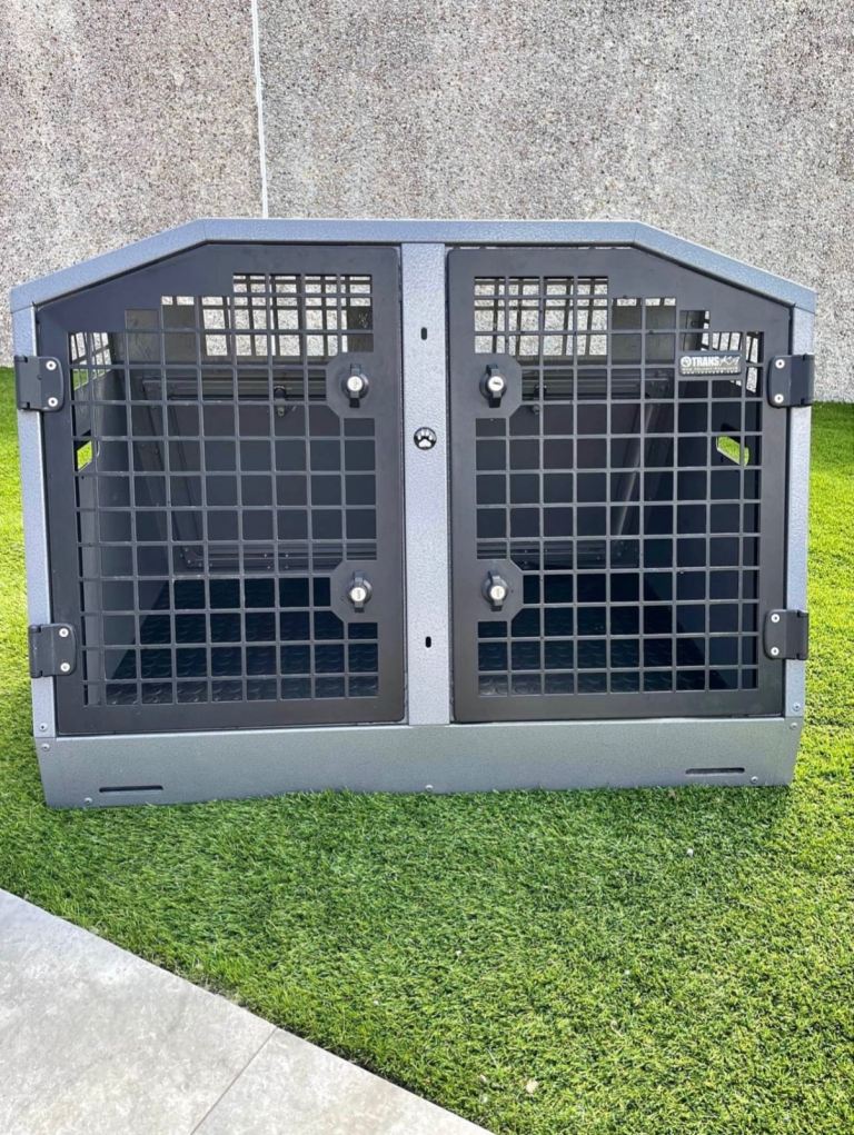 Trans k9 dog cage 