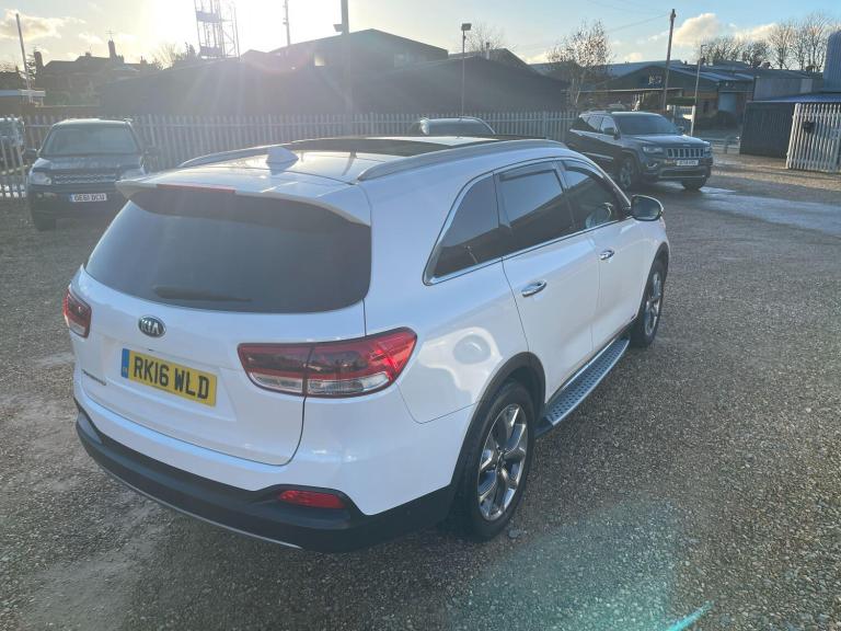 2016 Kia Sorento 2.2 CRDi KX-4 Auto AWD Euro 6 5dr ESTATE Diesel Automatic