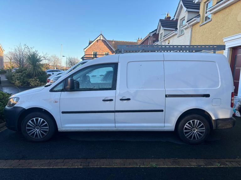 Volkswagen, CADDY MAXI, Panel Van, 2015, Manual, 1598 (cc)