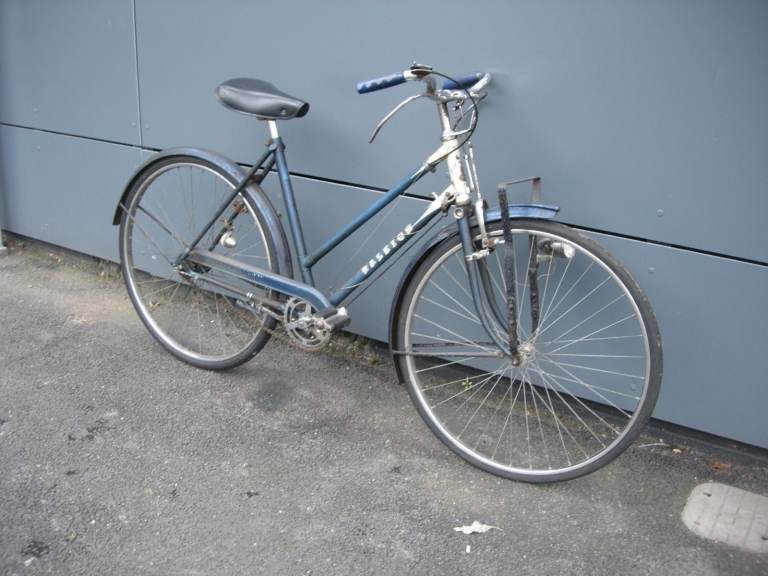 Classic Ladies Bike by Raleigh, Blue, 1950's, Rod Brakes, Rides Good, JUST SERVICED/CHEAP