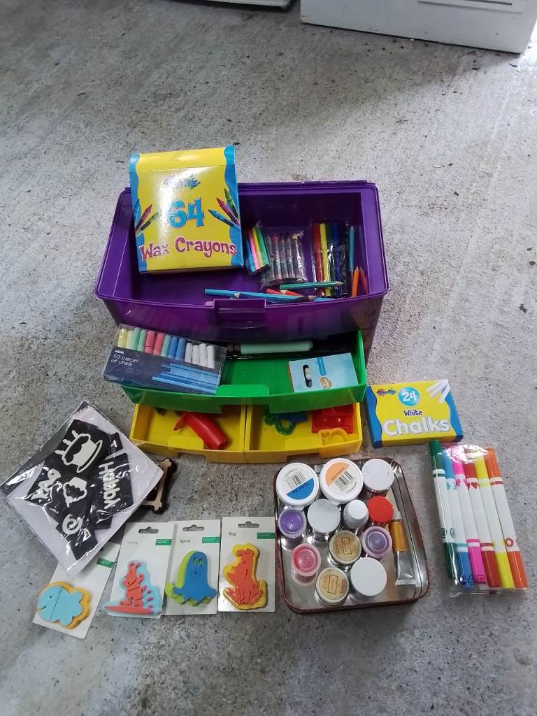 Job lot of children's Art Item's 