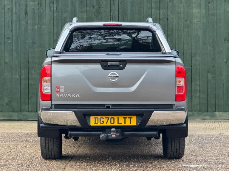 2020 Nissan Navara 2.3 dCi Tekna Auto 4WD Euro 6 4dr PICK UP Diesel Automatic