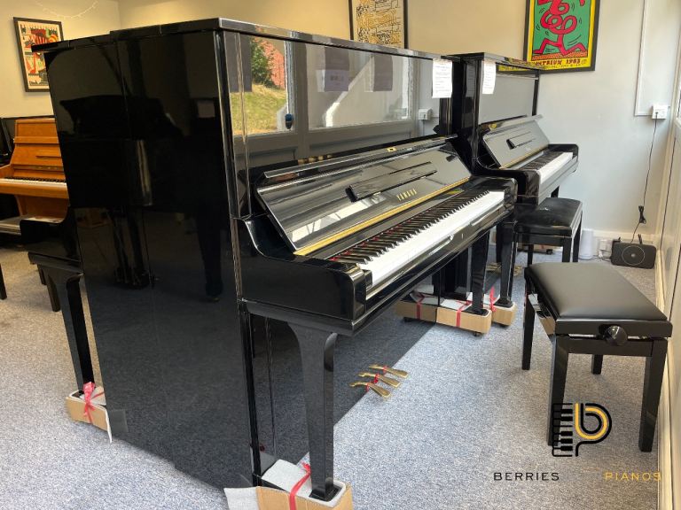 Yamaha U3 A - Reconditioned Black Gloss Upright Piano - Including Delivery, Stool, Wty