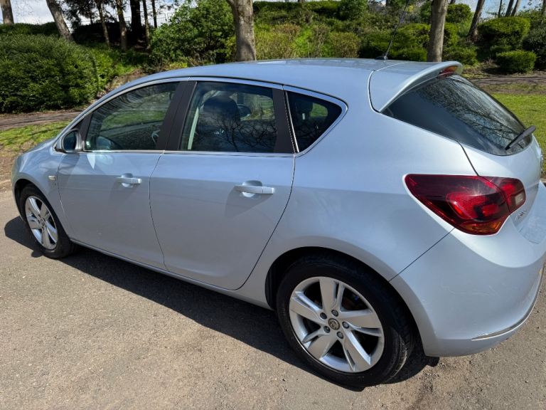 64 PLATE  VAUXHALL ASTRA 2.0 CDTI 16V E/F SRI *MOT- 1 YEAR *like ford focus mazda 3 renault megane