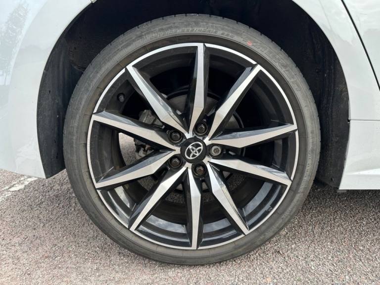 2024 Toyota Corolla 2.0 VVT-h GR SPORT Hatchback 5dr Petrol Hybrid CVT Euro 6 (s/s) (196 ps) Hatc...