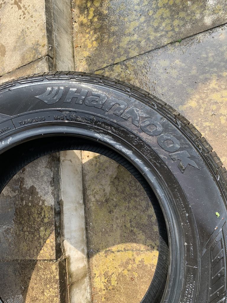 1 x  235/65R17 104T Hankook Dynapro HP (M+S) 