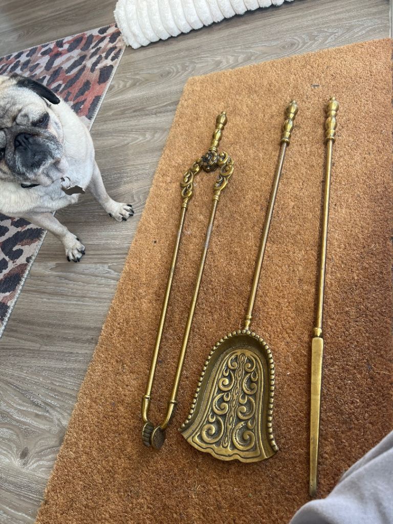 Antique Fireside companion set
