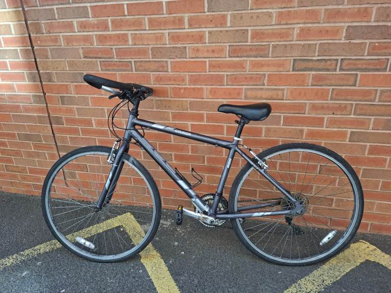 ​Challenge Courier Hybrid Bike - 18 Gears - Excellent Commuter / City Bike