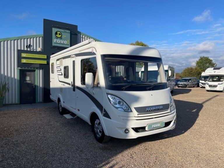 Hymer Exsis -i 578 4 Berth 4 Belt End garage 3500KG