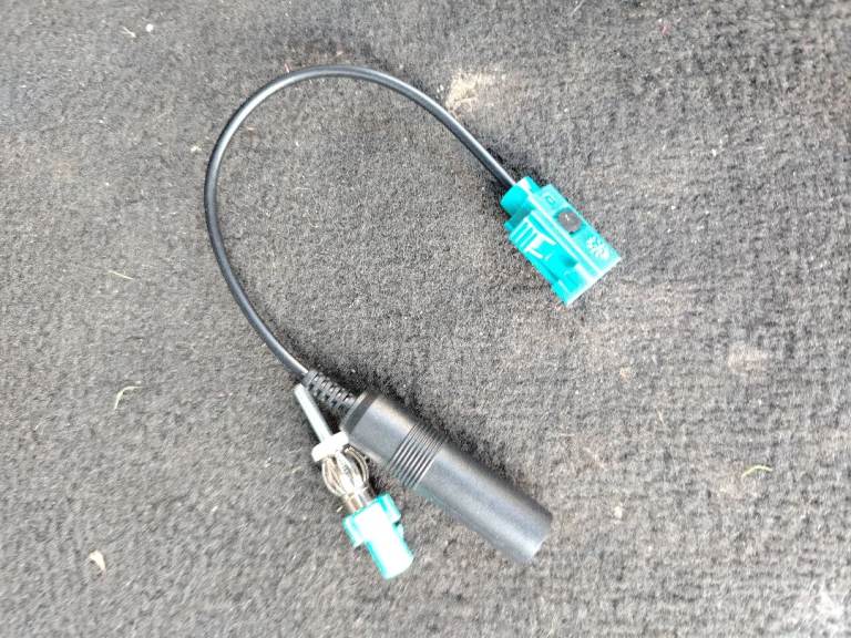 New Car arial adaptor 