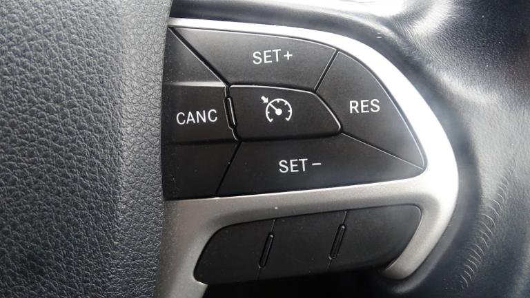 JEEP CHEROKEE 2.0 Cherokee 2.0 170hp Limited 4wd 9spd Auto Black Auto Diesel 201