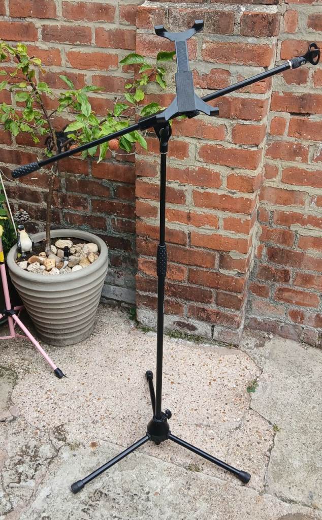Boom mike stand & tablet jolder