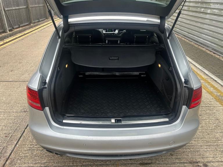 2011 Audi A4 2.0 TDI 136 Black Edition 5dr [Start Stop] ESTATE Diesel Manual