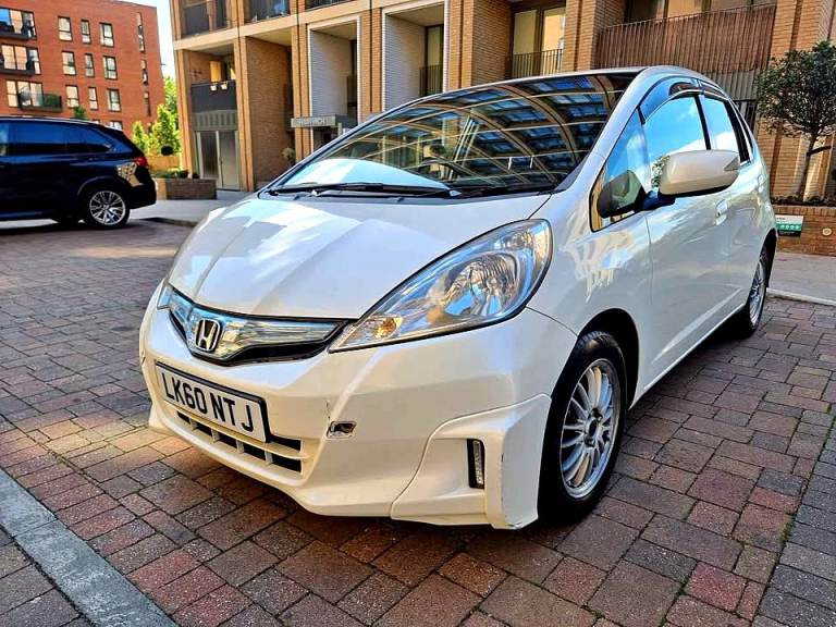 Honda Jazz 2010, 1.3 hybrid petrol - Lovely smooth drive - very low genuine miles