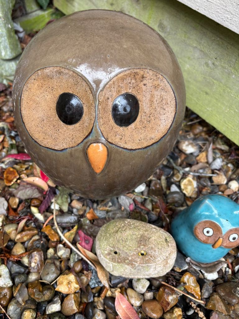 Large lovely garden owl