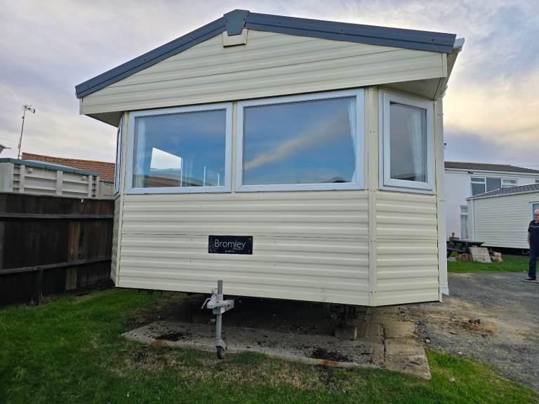 Delta Bromley Deluxe 39x12 4 Bedrooms For Sale OFFSITE