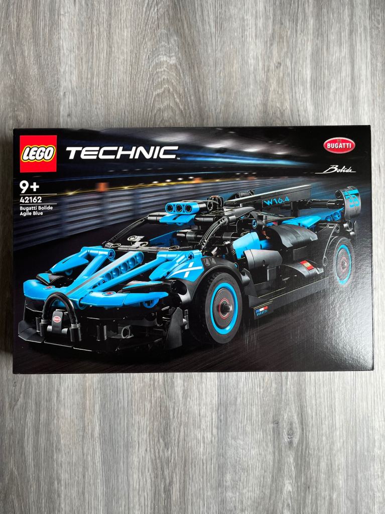 image for Lego Technic Bugatti Bolide Agile Blue 42162