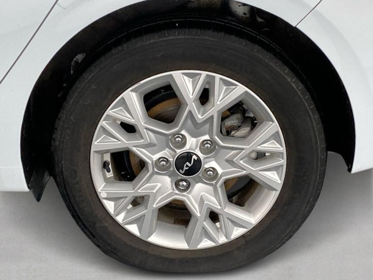 2022 Kia Ceed 1.0T GDi ISG 2 5dr Hatchback PETROL Manual