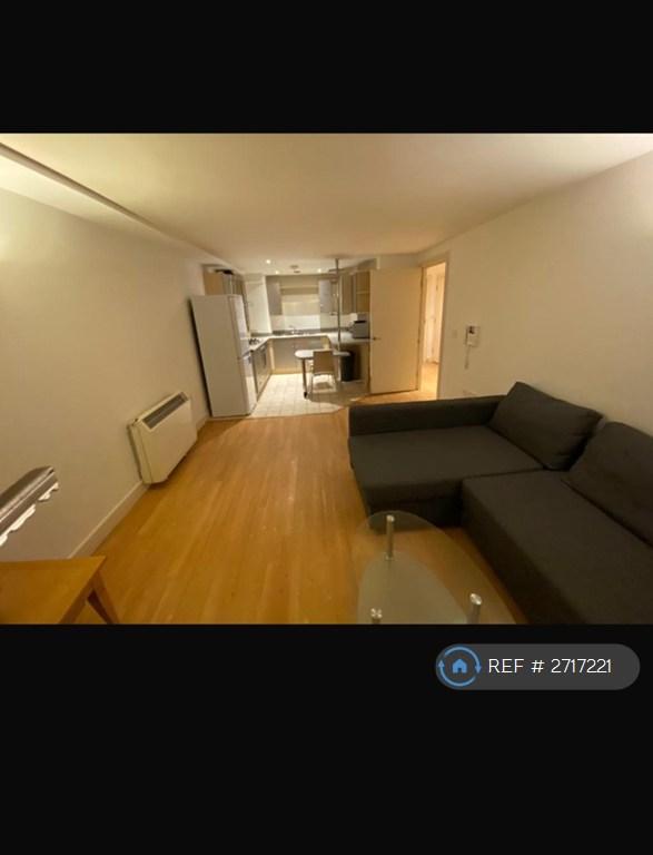 1 bedroom flat in Whitworth Street West, Manchester, M1 (1 bed) (#2717221)