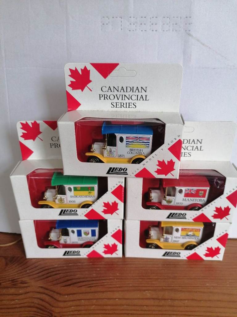 5 lledo diecast models Canadian provincial series 