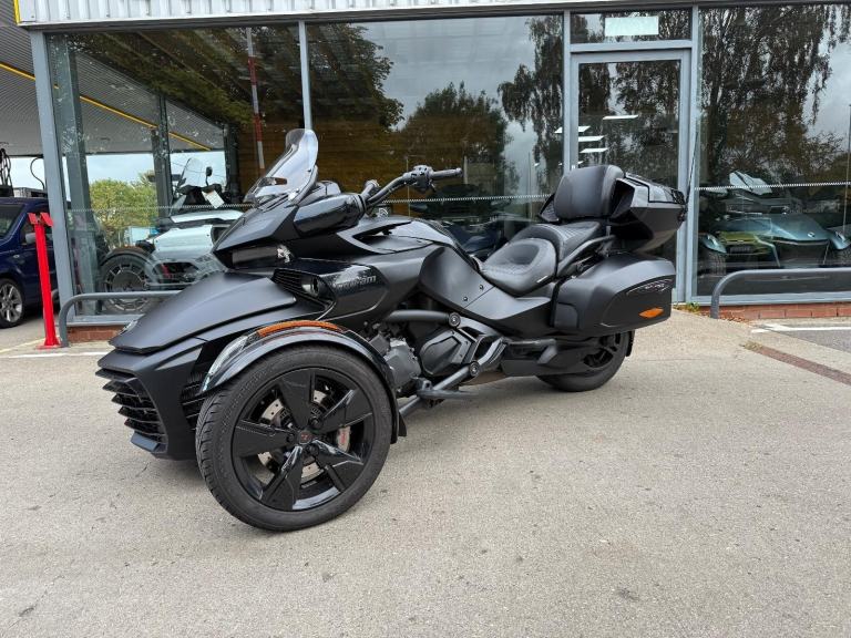 2022 Can-Am Spyder F3 Limited 1330cc 6 speed semi automatic trike