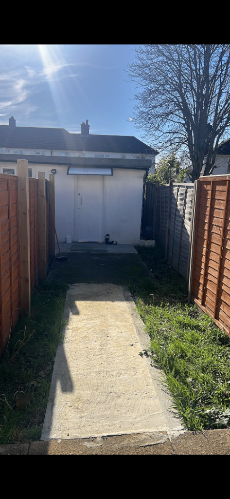  One -Bedroom Flat to Rent 