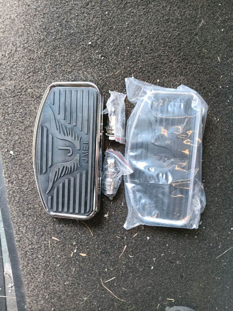 Motorbike foorboards