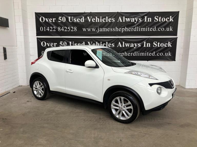 2012 Nissan Juke 1.6 Acenta 5dr [Premium Pack] HATCHBACK PETROL Manual