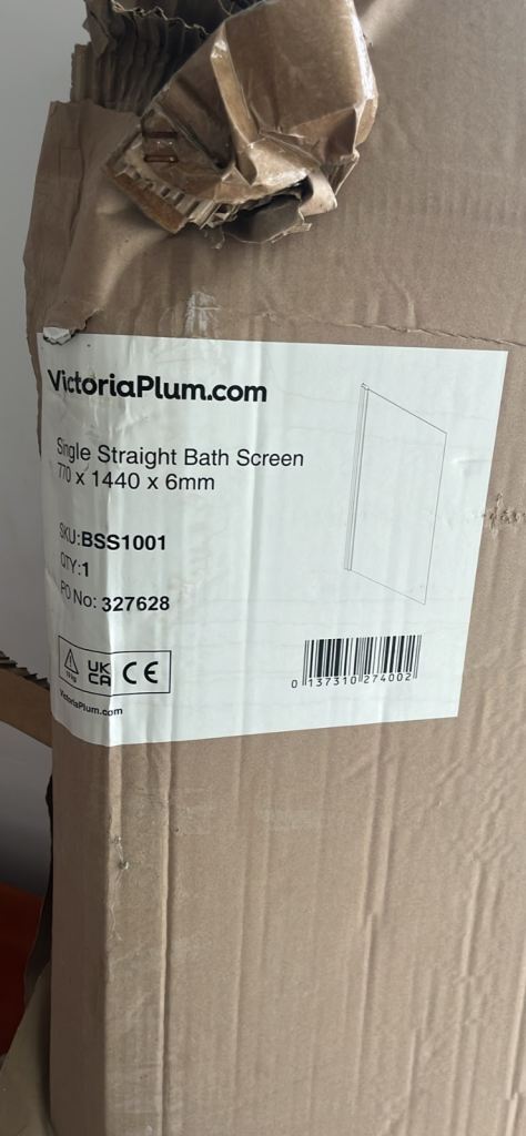 Brand New Victoria Plum Bath Screen – 770mm
