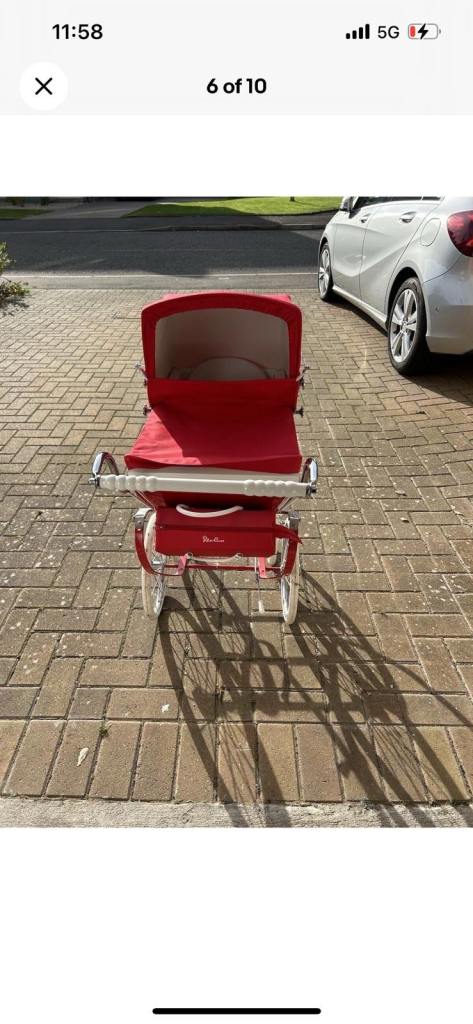 Girls Silver Cross Pram