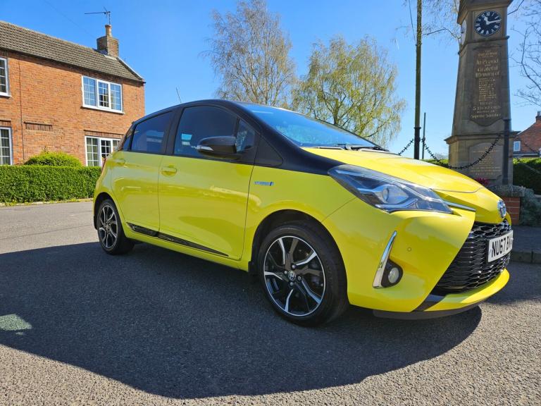2017 Toyota Yaris 1.5 Hybrid Yellow Edition 5dr CVT HATCHBACK Petrol/Electric Hybrid Automatic