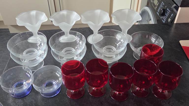 Glass Sundae Dishes