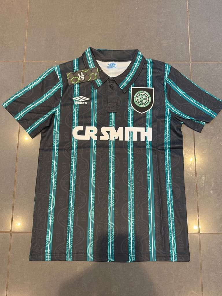 Small to Latge available retro celtic 