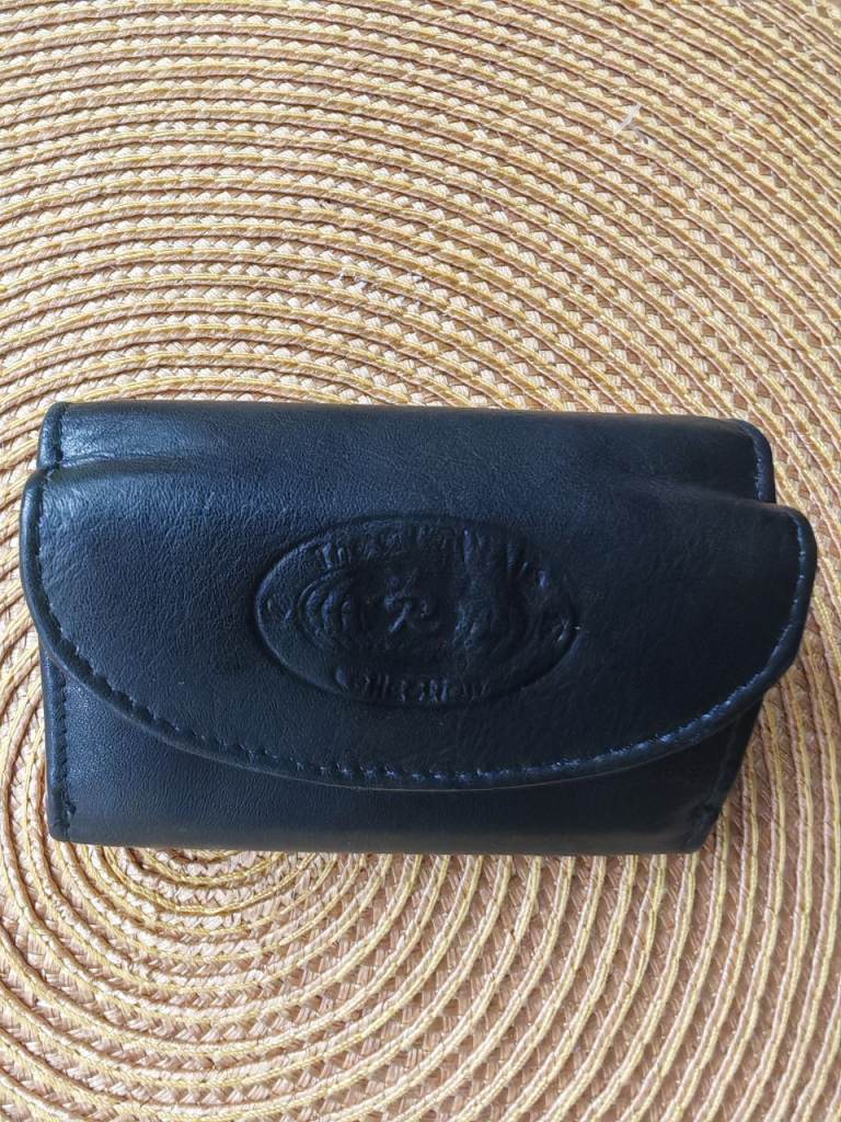 Black leather wallet 